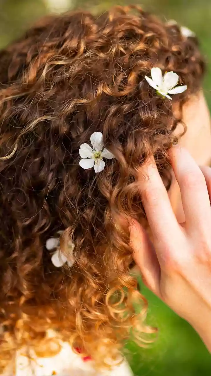 Unlocking Hair Growth: The Periwinkle's Secret