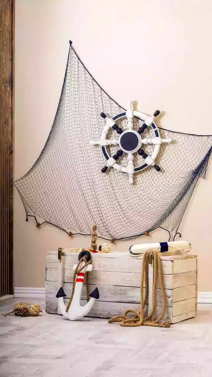 Embrace Seaside Chic: Essential Nautical Accessories for a Stylish Summer Voyage