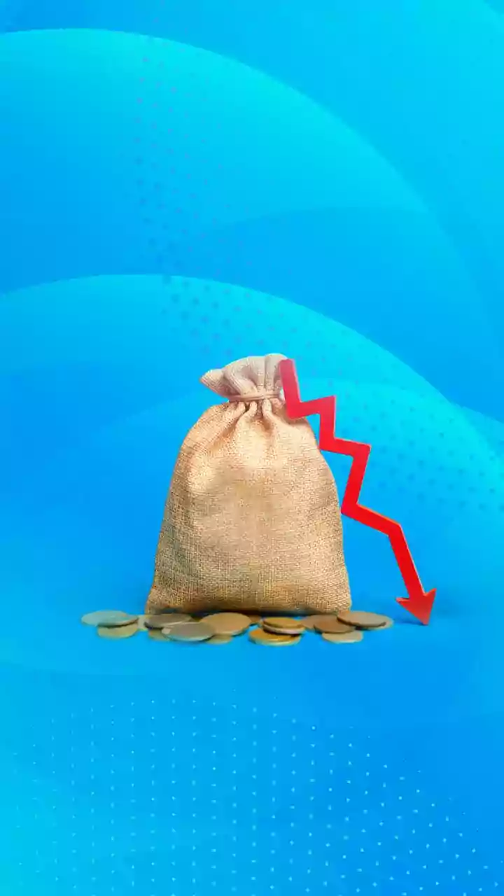 FPIs withdraw Rs 11,820 cr in first week of Dec; outflow reaches Rs 1.55 lakh cr in 2025