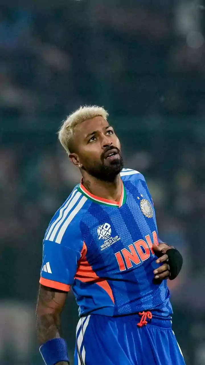 Stump Cam Catches Hardik Pandya’s Ice-Cold 'No-Look Celebration' After Sahibzada Farhan Dismissal | Watch