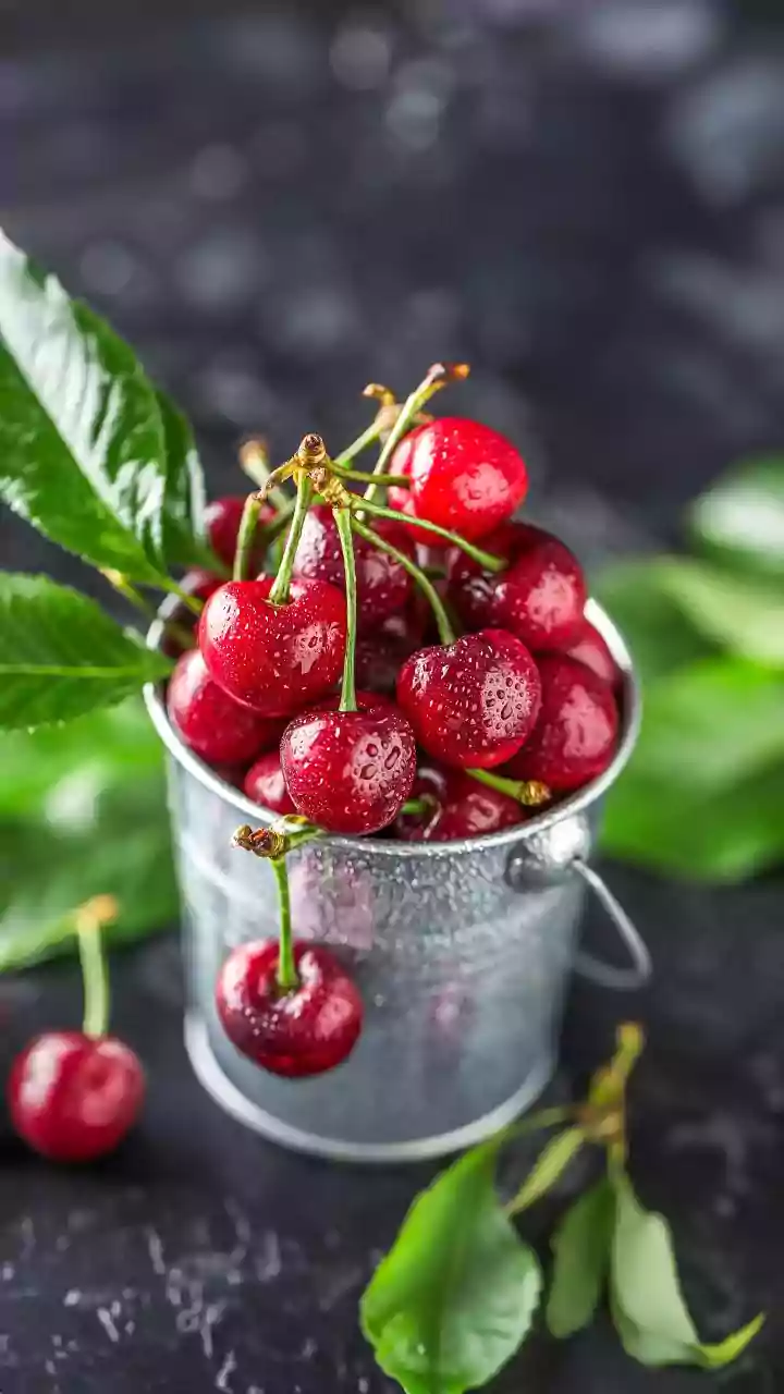 J and K's cherry express: Special parcel van to carry 12 tonnes of cherries to Mumbai