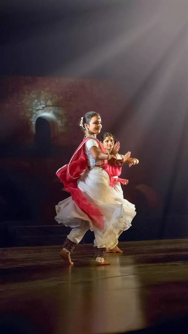 Uttar Pradesh Diwas celebrated in Singapore with show of culture, traditions and artwork