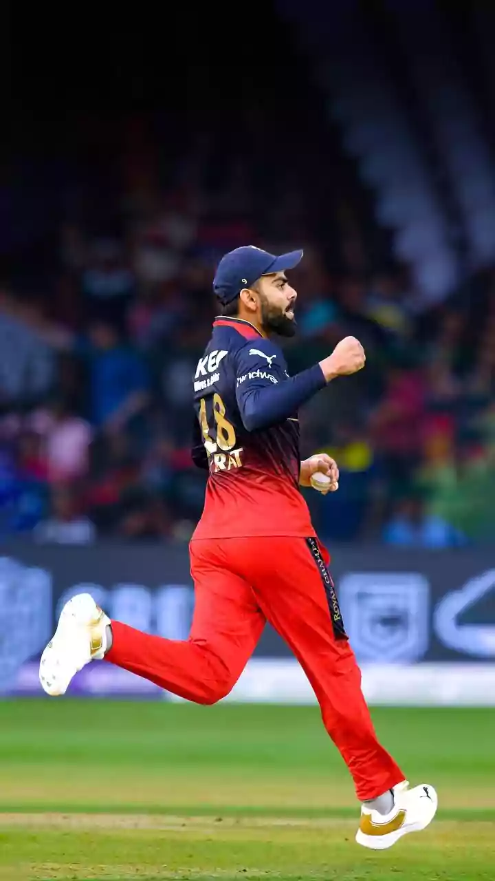 What If: AI Chooses Three Alternate IPL Teams Virat Kohli Should've Played For