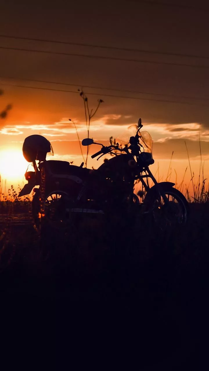 UP: 19-year-old killed as motorcycle skids, crashes in Sultanpur; one injured