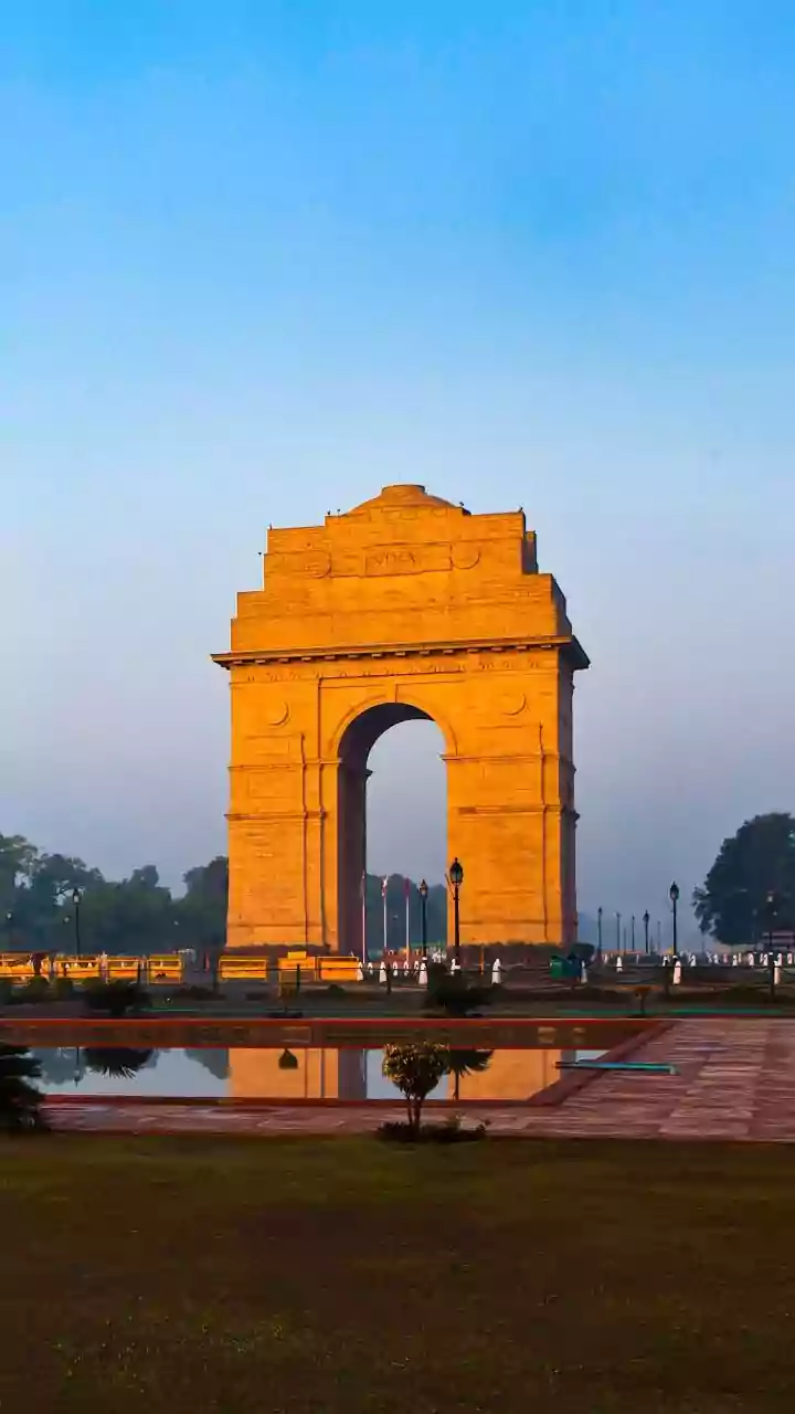 Delhi's Winter Delights: 10 Food Spots