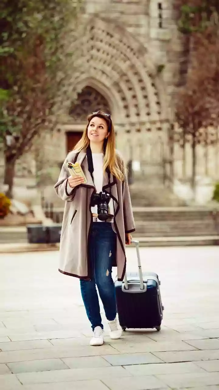 Your Ultimate Travel Capsule Wardrobe: Chic & Comfortable Staples for Every Journey