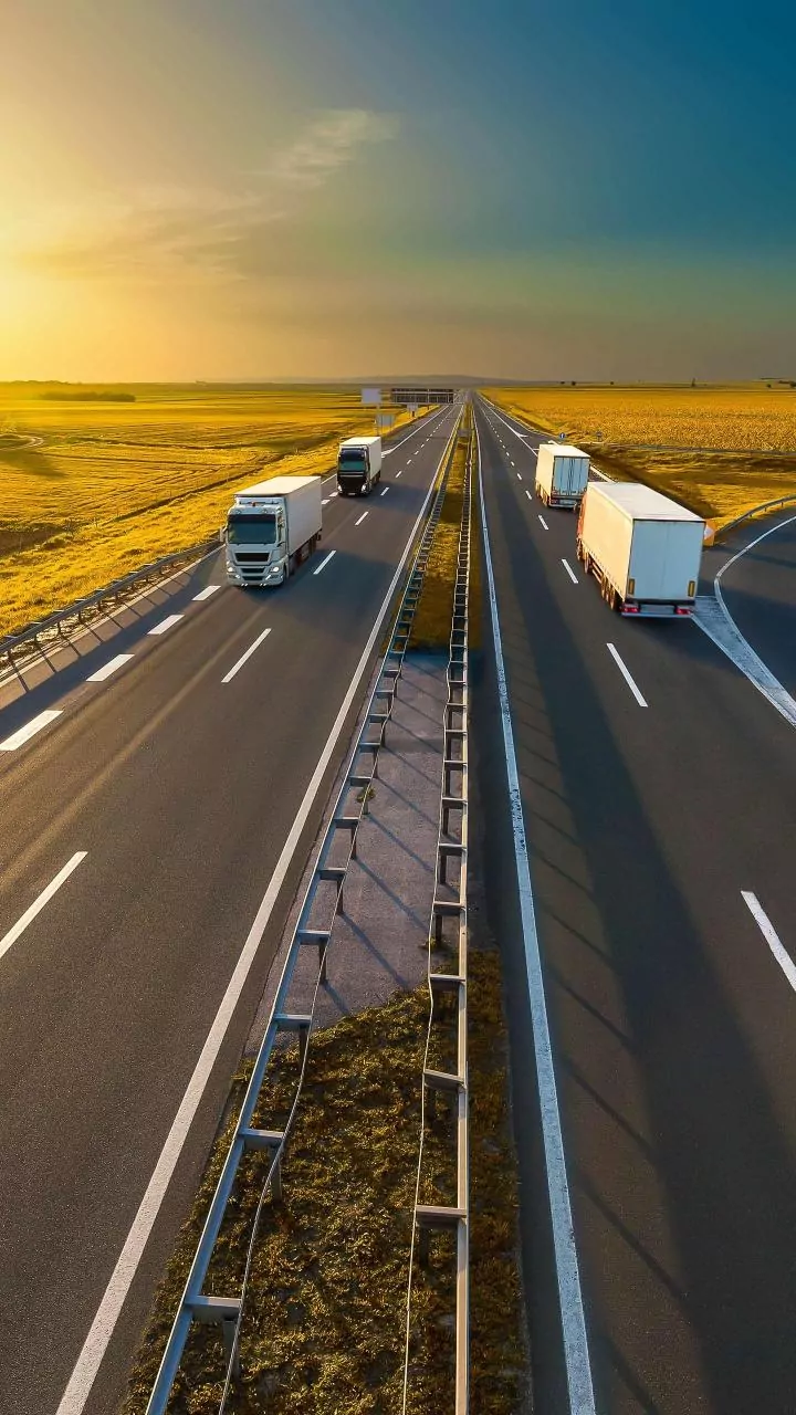 Shadowfax Logistics Eyes IPO: A Deep Dive