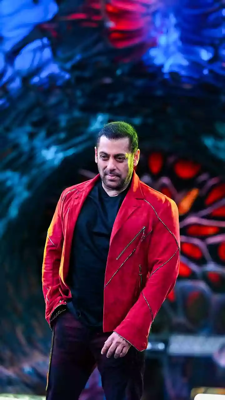 Salman Khan drops 'Maatrubhumi' teaser from 'Battle of Galwan'