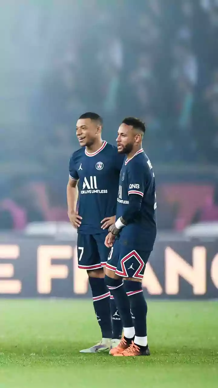 Ex-PSG fala sobre dificuldade em escalar Messi, Neymar e Mbappé