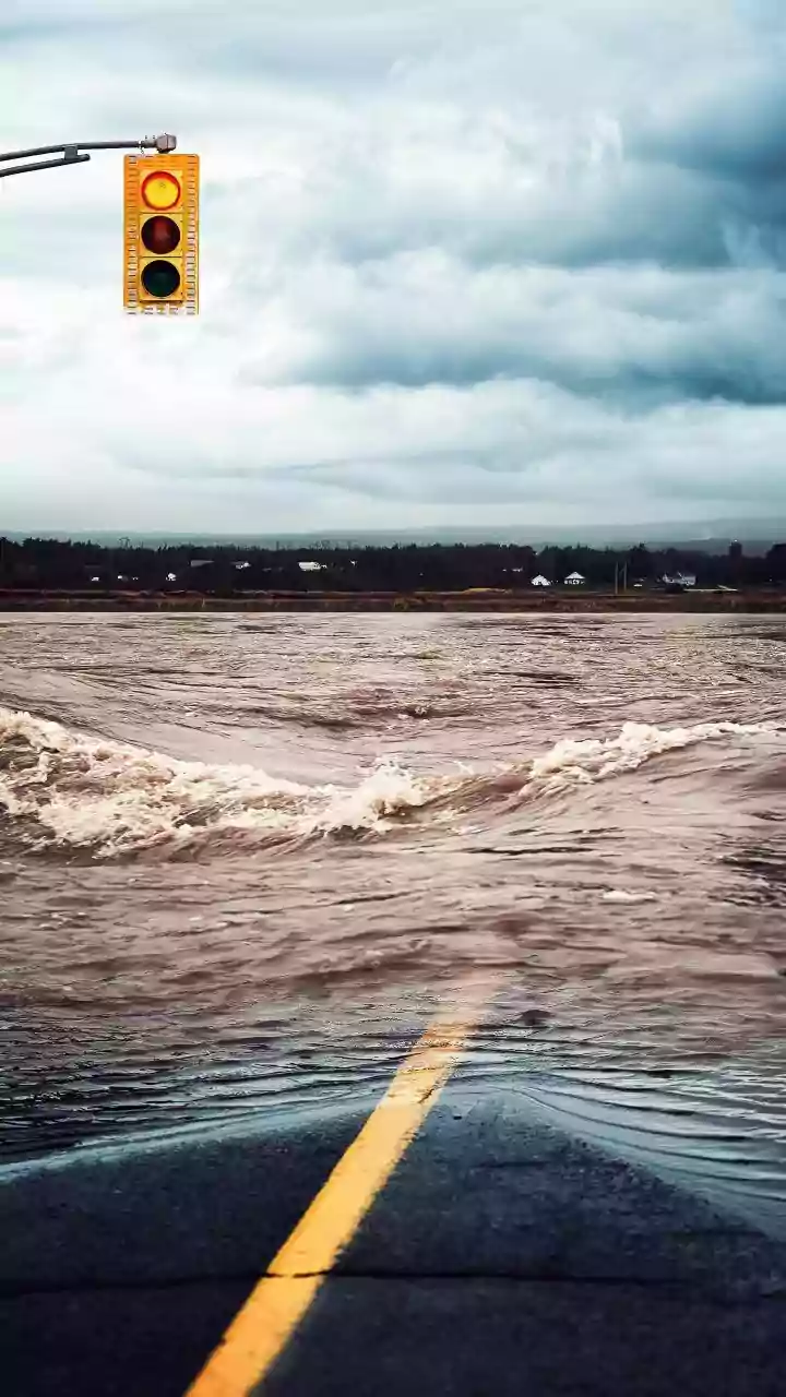 Heavy Rain Triggers Landslides in Sikkim, 128 Evacuated