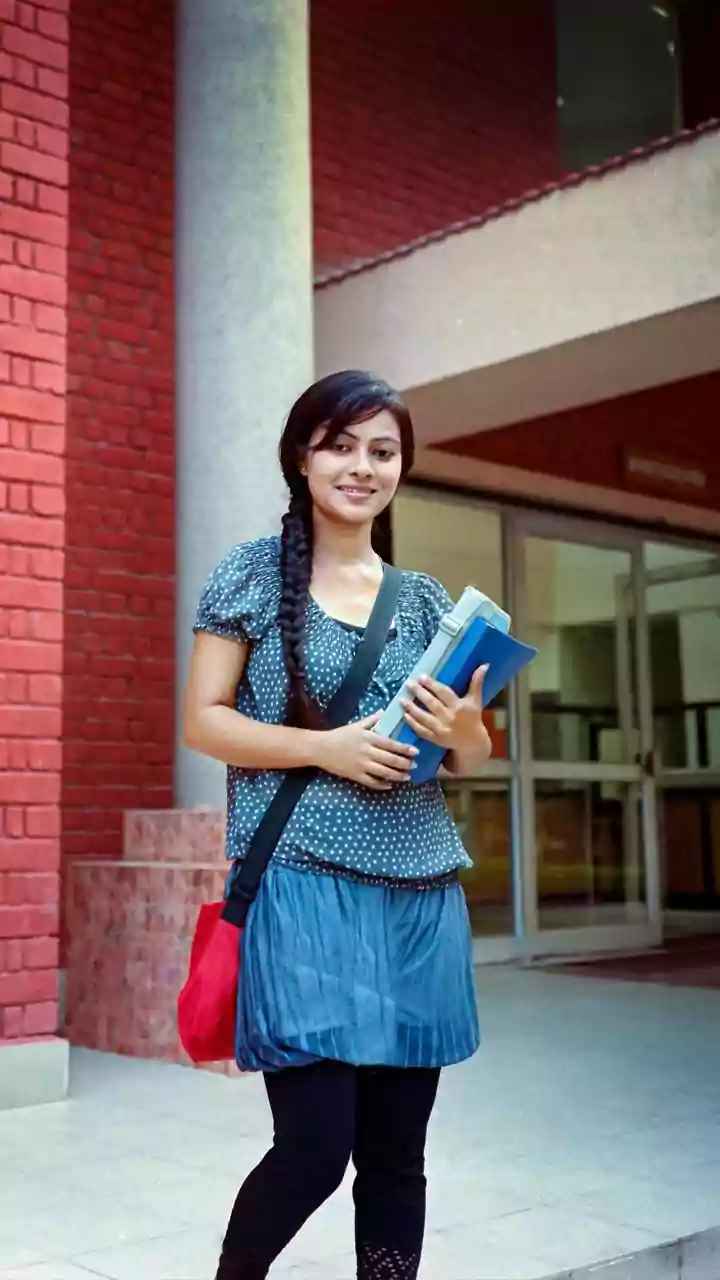 How readers can ask how credits, mentoring and assessment will work with Full-Semester Industry Placements