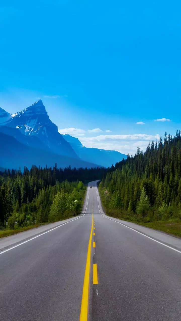 Road Trips During Monsoon: When to Delay, Reroute or Stay Flexible