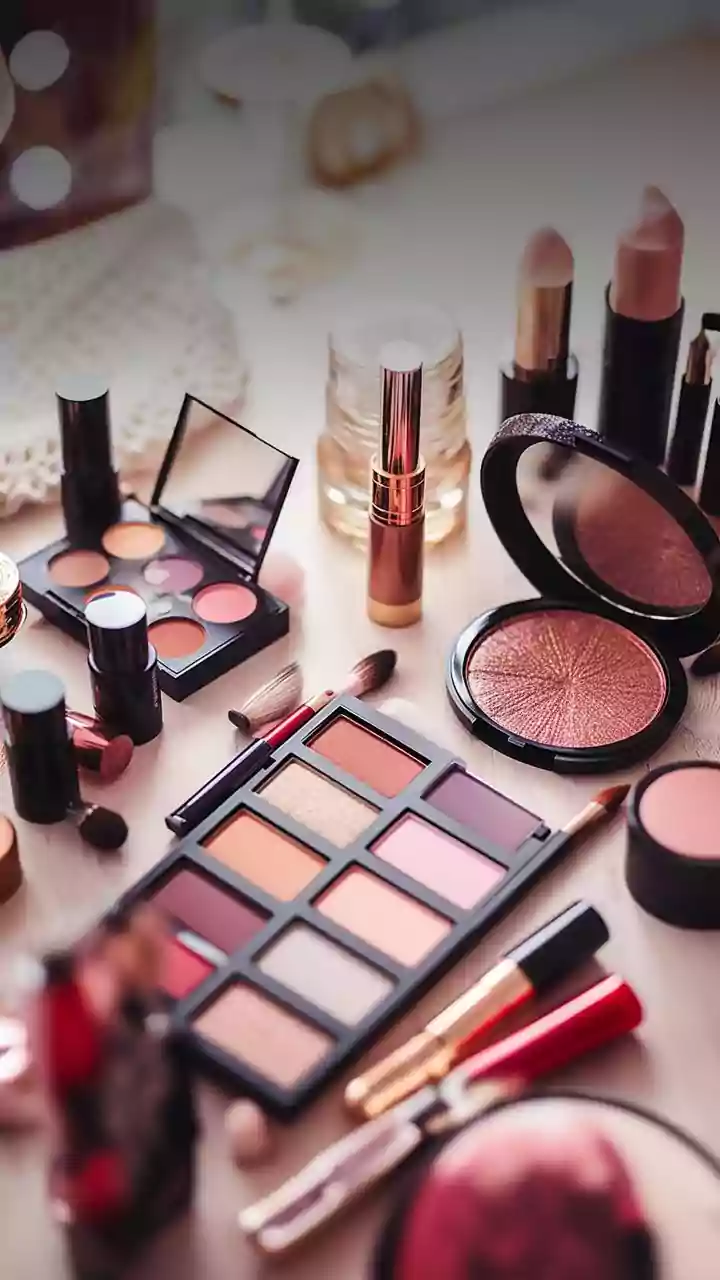 H&M Makeup in India: A Review