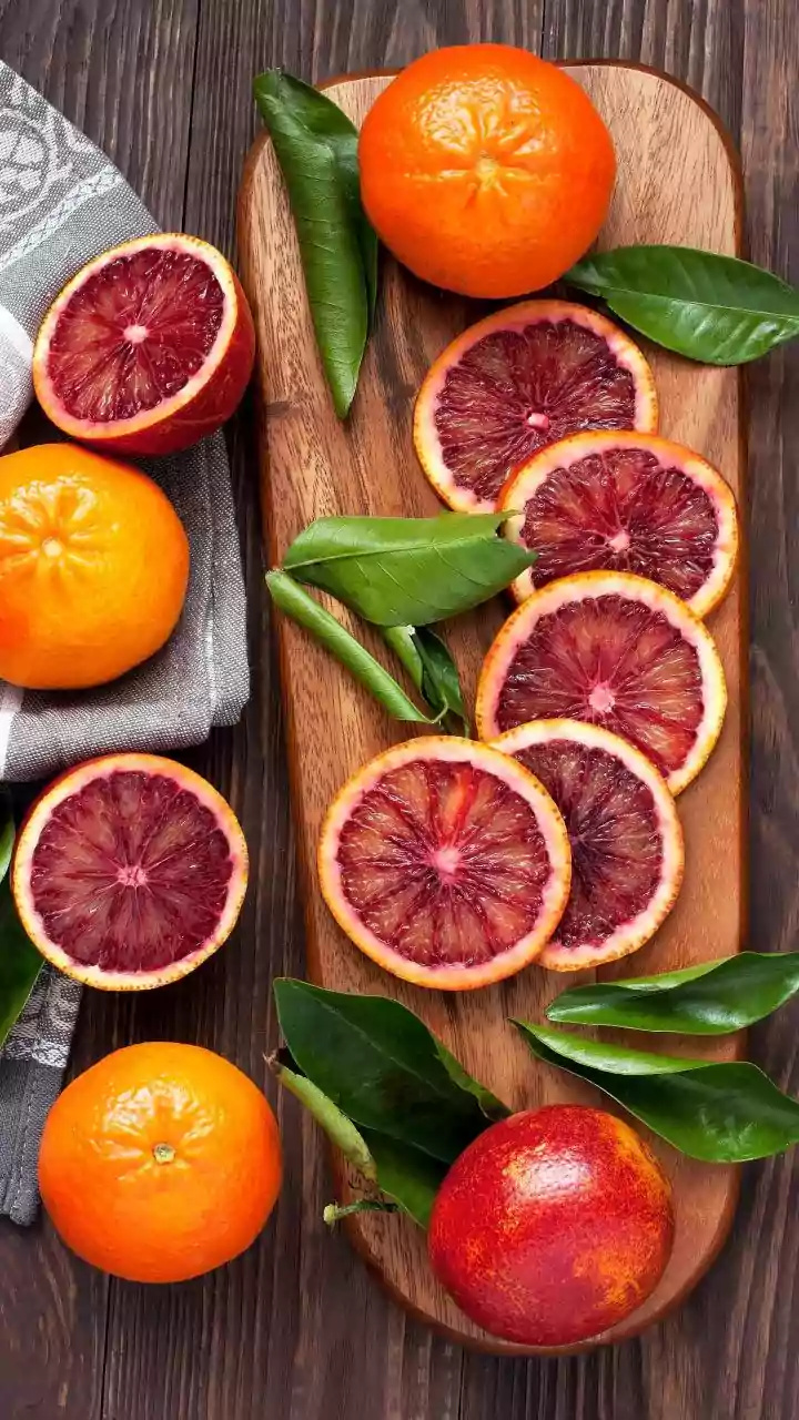 How Combining Vitamin C Rich Citrus Fruits With Leafy Greens Boosts Plant Based Iron Absorption