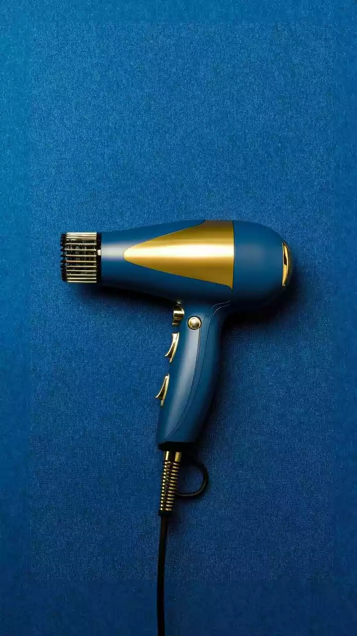 Wet Hair And High Humidity: Why Drying Technique Matters