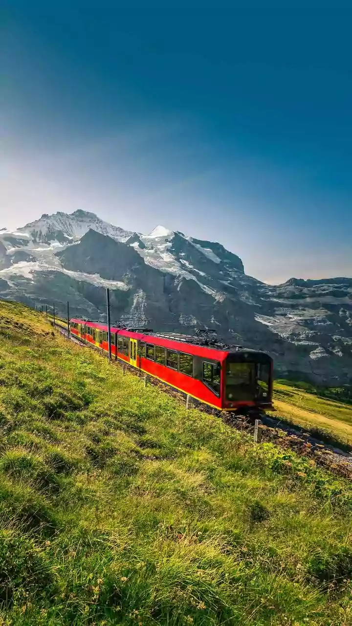 How To Pack For An Indian Railways Journey During Peak Monsoon Season