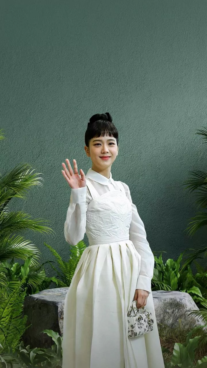 Jisoo To Receive Rising Star Award At Canneseries For Crossing Music And Acting