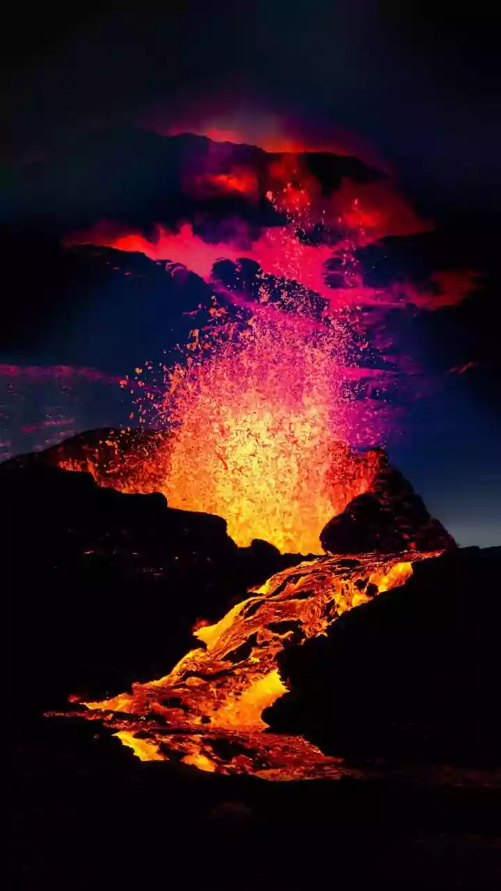 Stratospheric moisture is only one part of a complex climate system: a key limit for Wildfires And Volcanoes
