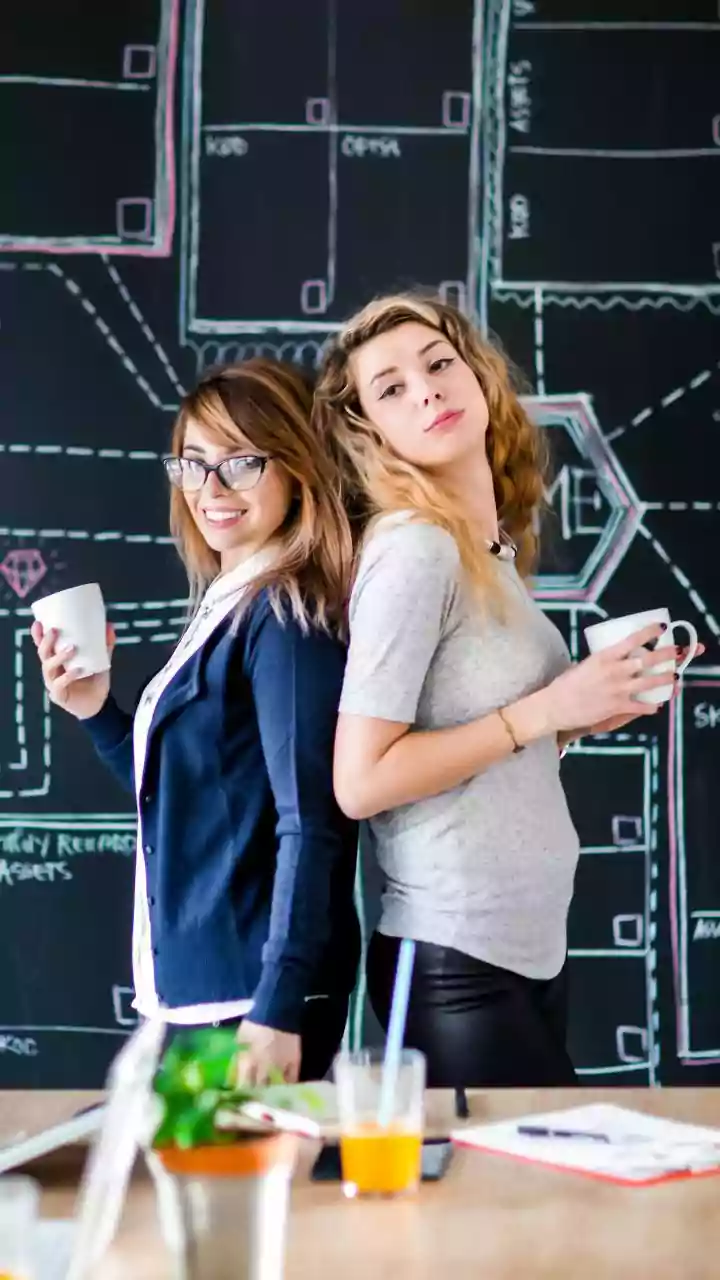 Why Freelance Skill-Building Helps Gen Z Workers Survive Corporate Restructuring Phases