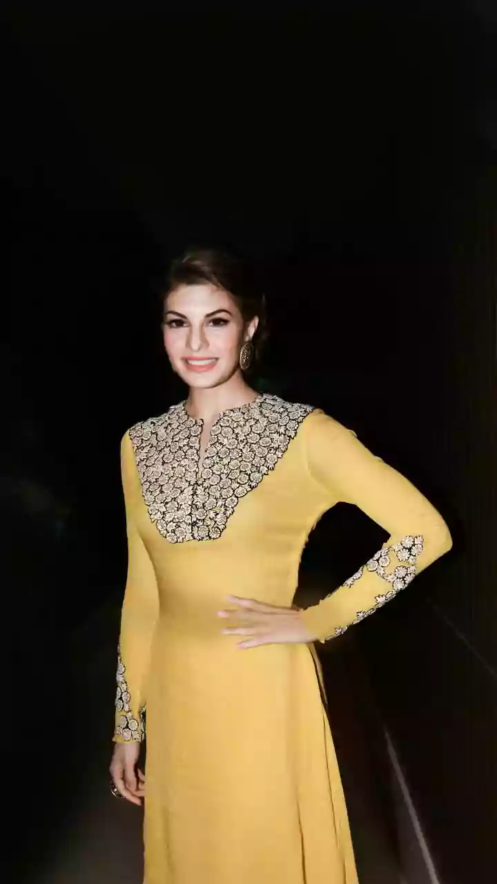 Jacqueline Fernandez's No-Gym Workouts: The Celebrity's Day-by-Day Fitness Routine
