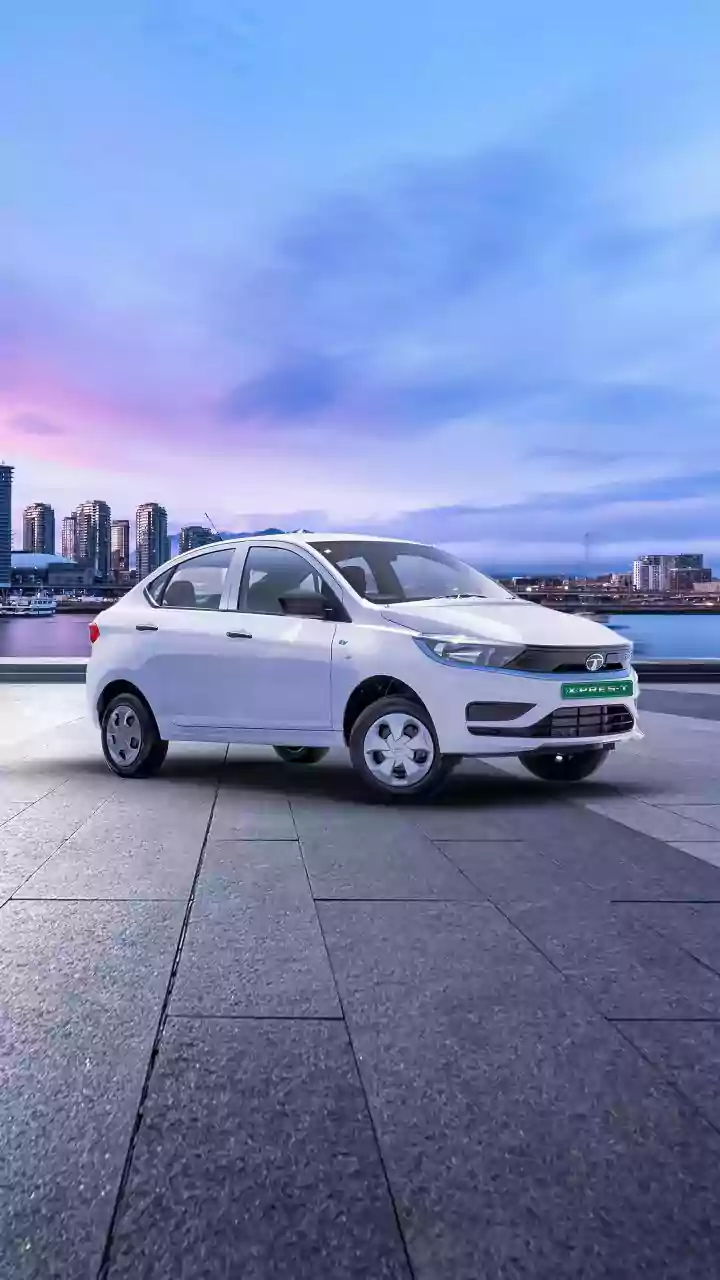 Mumbai-Based Entrepreneur Dials Dad Before Buying An Expensive Car: Father's Golden Advice Goes Viral - Watch Video