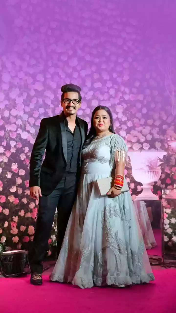 ‘Ek Biwi Se…’: Haarsh Limbachiyaa Jokes With Bharti Singh, Latter Threatens To Kick Him Out