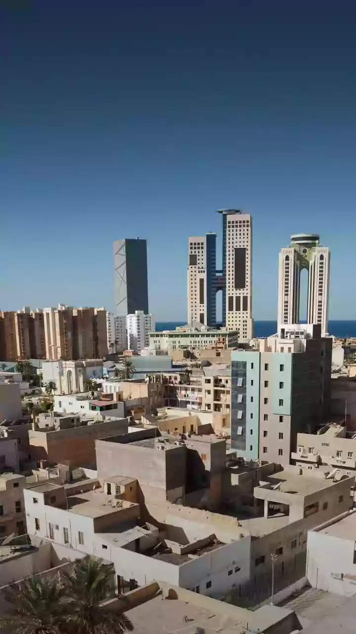 Oman's Job Surge: 60,000 Opportunities in 2026