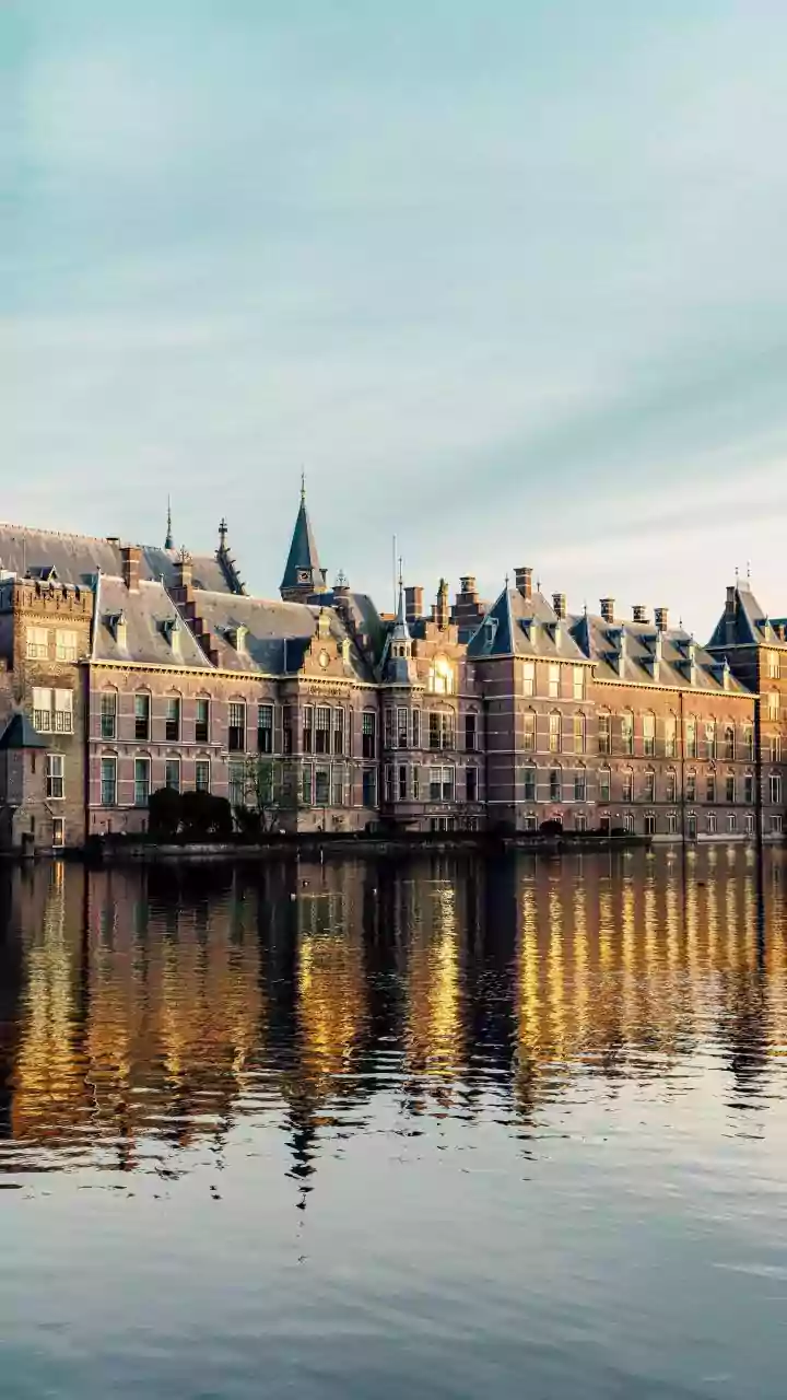 PM arrives in Netherlands on second leg of five-nation tour