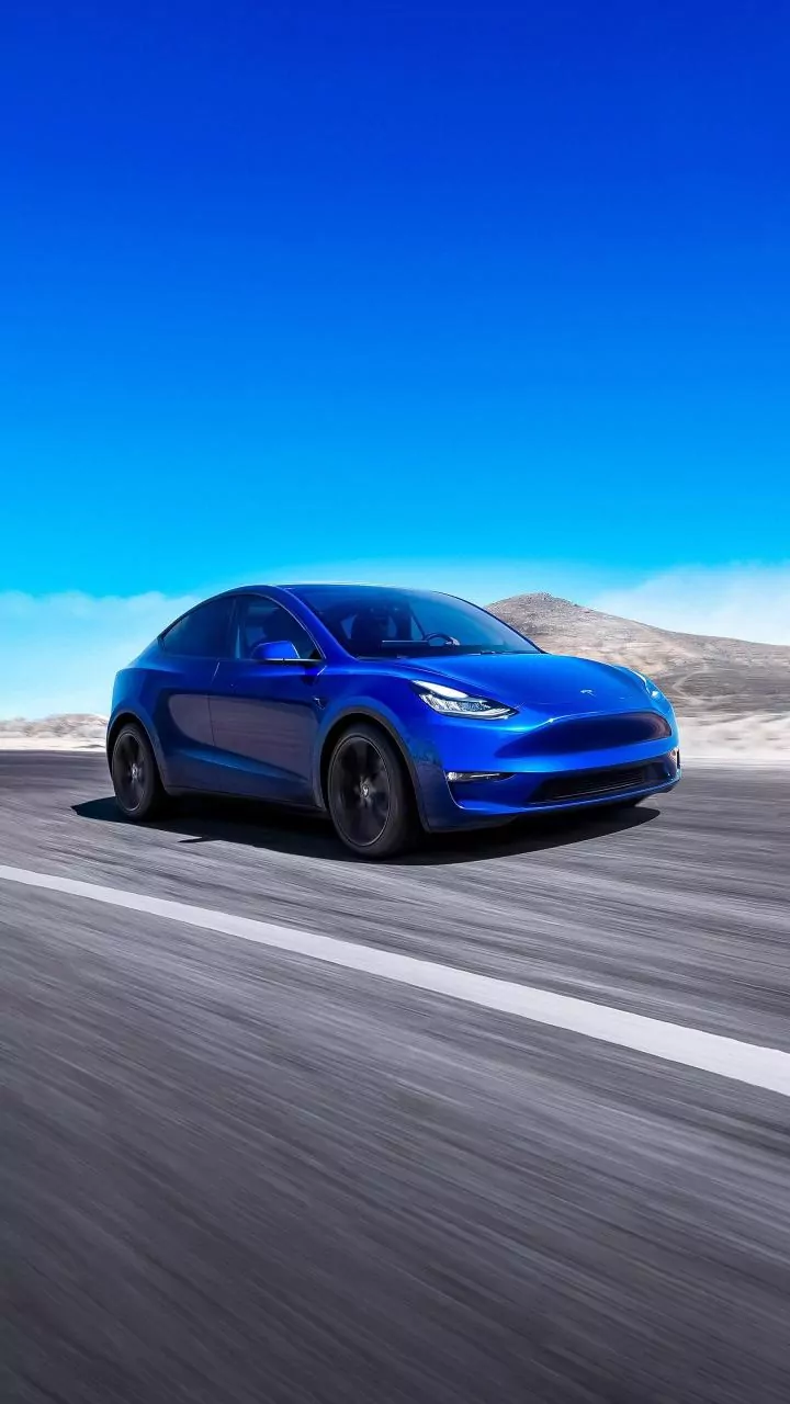 Tesla Model Y Base Variant Explained - 8-inch Touchscreen, 500 Km Range And More