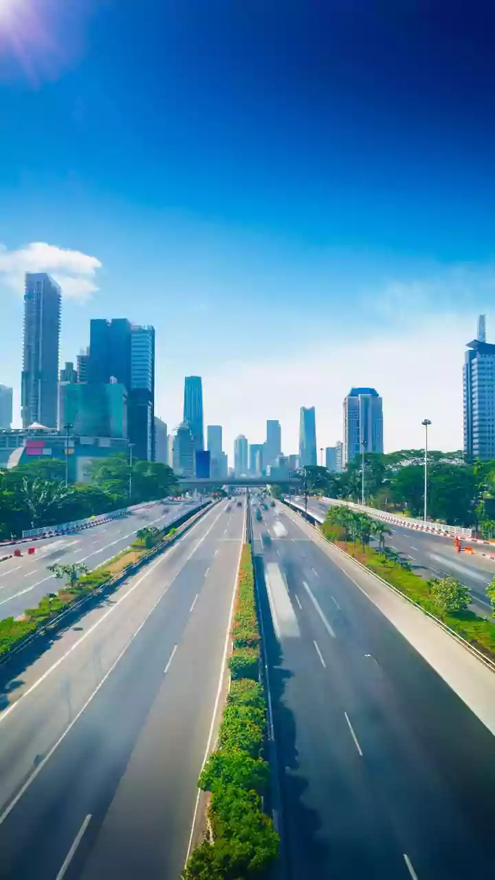 Govt aims to accelerate pace of highways construction to 60 km/day: Gadkari