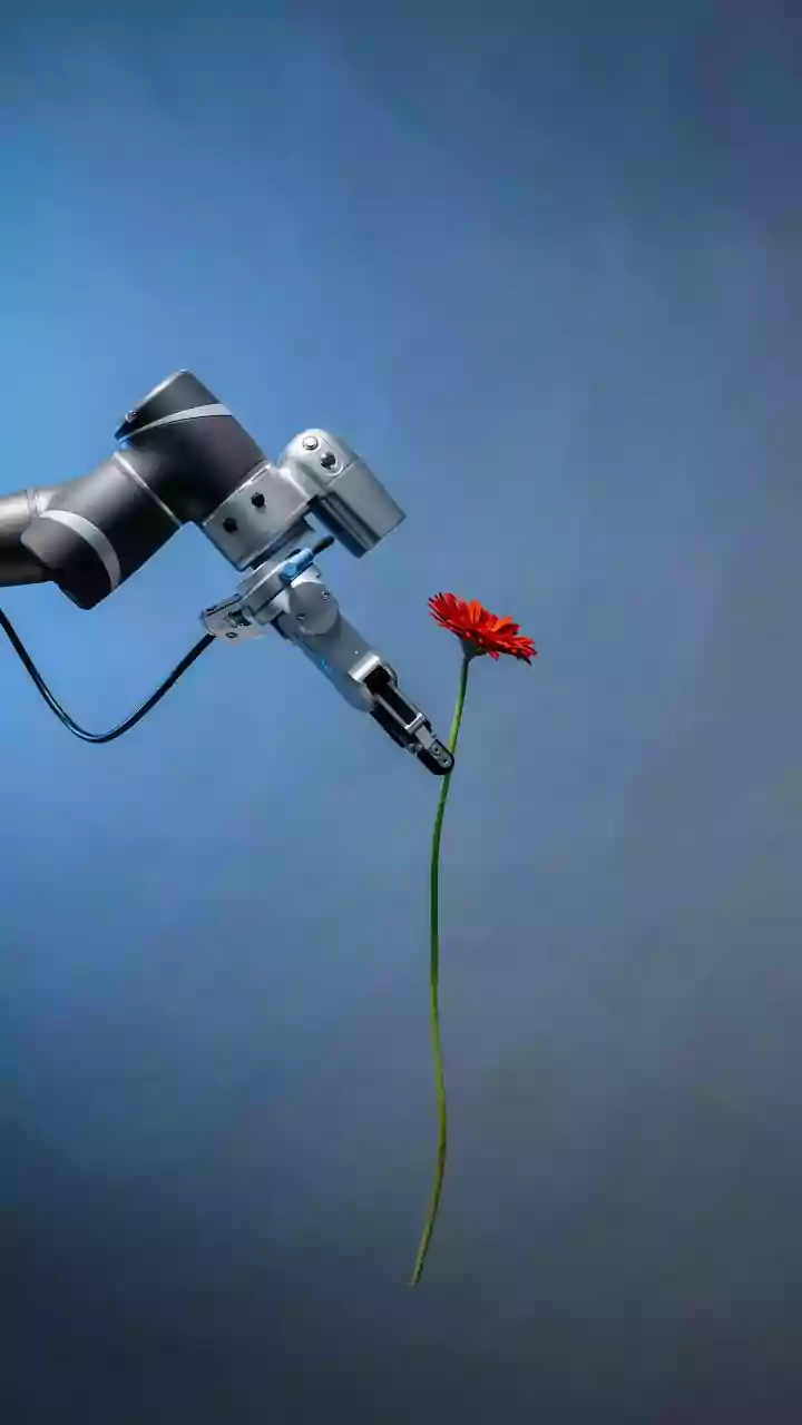 Max Super Speciality Hospital conducts India's 1st robot-assisted kidney bypass