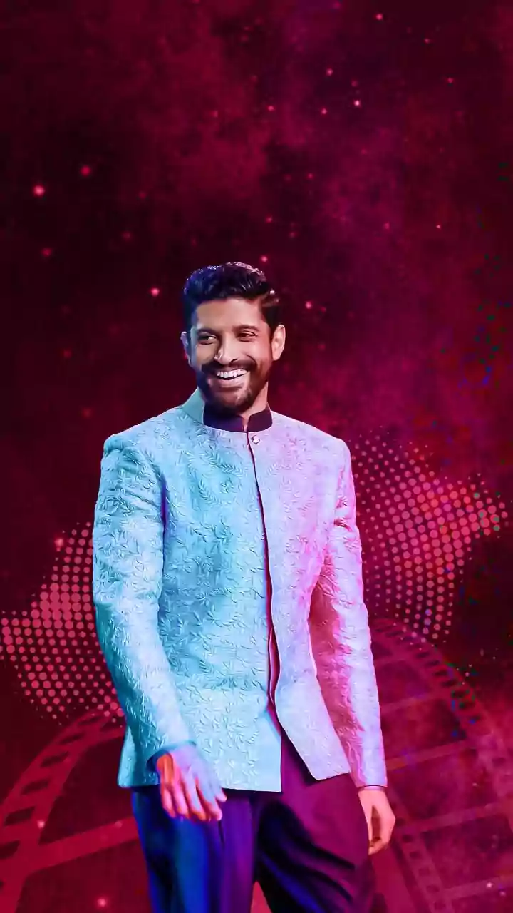 Birthday Special: Farhan Akhtar's Style Evolution: From Baggy Shirts to GQ God - A Masterclass in Aging Like Fine Wine