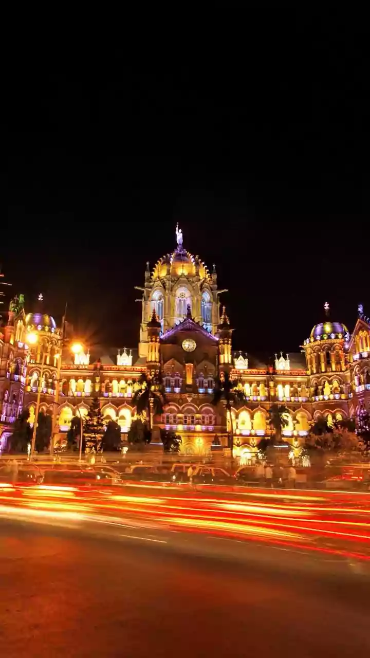 Western Railway sets up digital lounge and co-working space at Mumbai Central station: Check price and other details