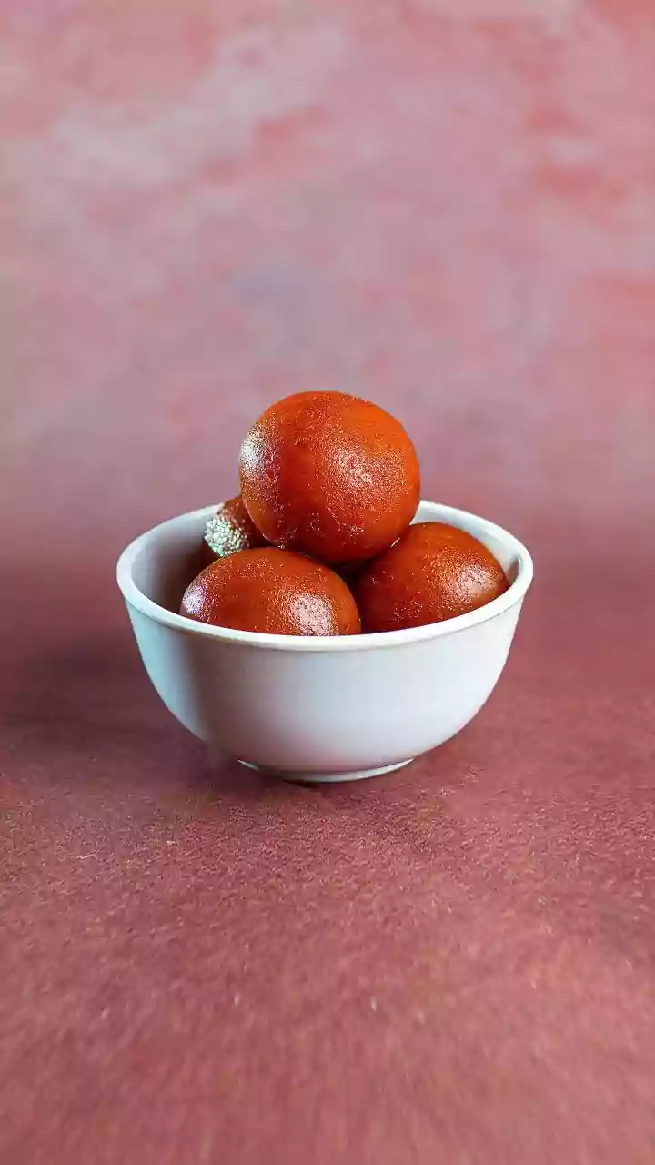 5 Tips for Perfect, Soft Gulab Jamuns Every Time!