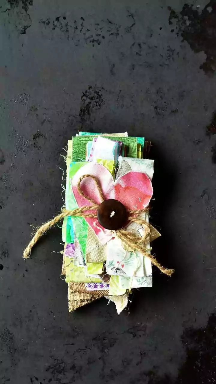 How Repurposing Unused Cloth Items Creates Handmade Decorative Runners For Modern Metro Living Room Surfaces