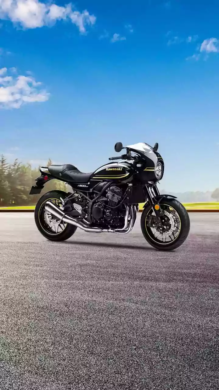 Kawasaki is offering discounts of up to ₹27,000 on these bikes
