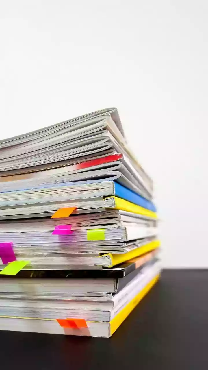 A 70,000-preprint Analysis Explained: Reading Early Biomedical Science, Benefits and Limits