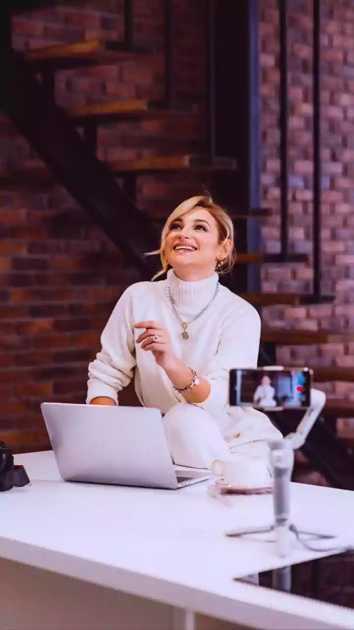 How Micro-Influencers Leverage Clear Contractual Terms To Ensure Timely Brand Compensation Always
