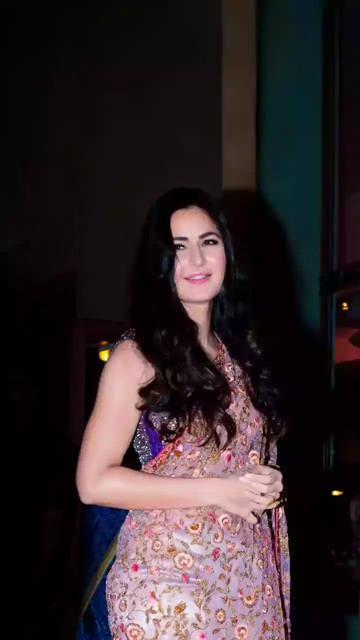 Bollywood Festive Looks Can Help Refresh A Navratri Wardrobe