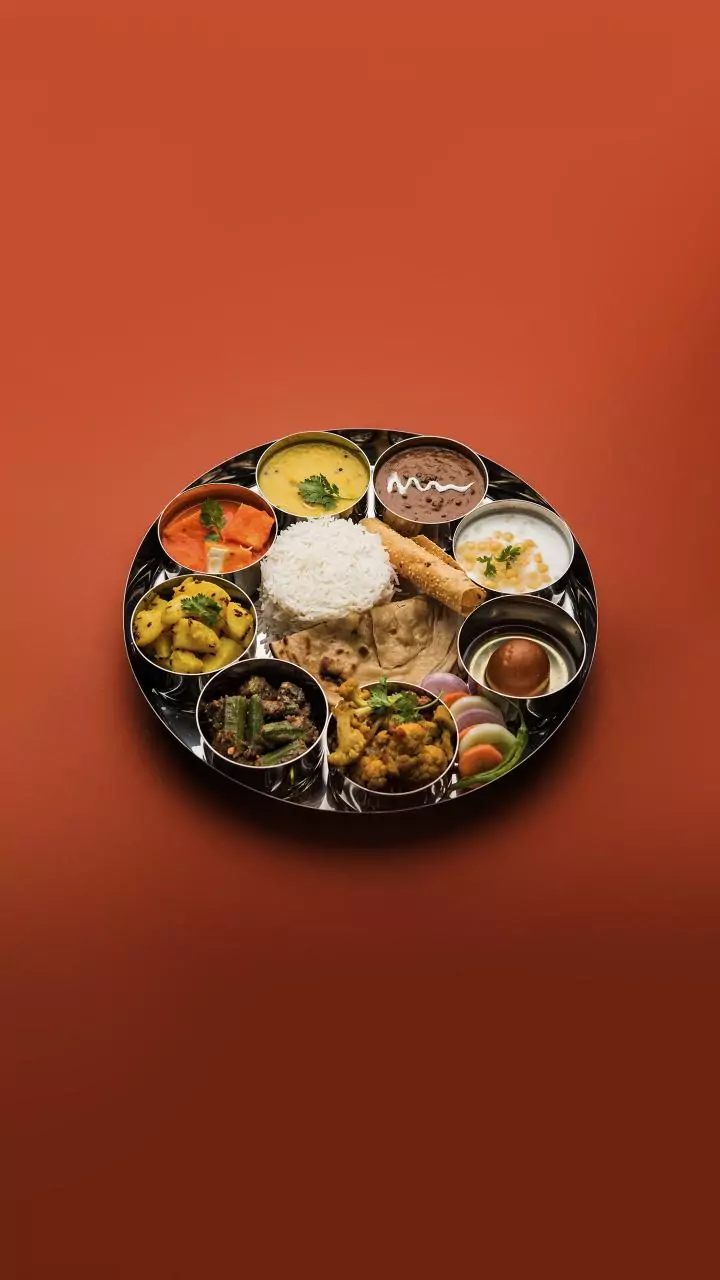 IRCTC asks catering units to use microwave, induction to tackle potential LPG shortage