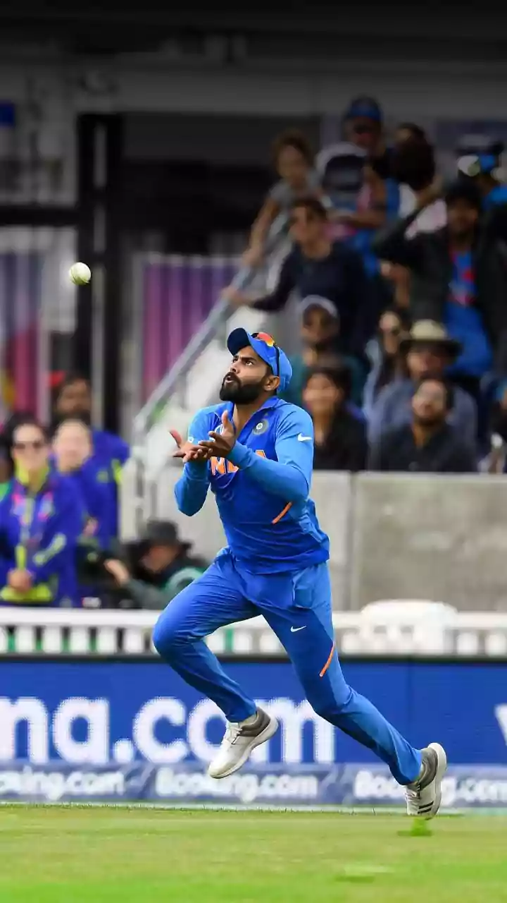 Big debate: Who is India's greatest fielder?