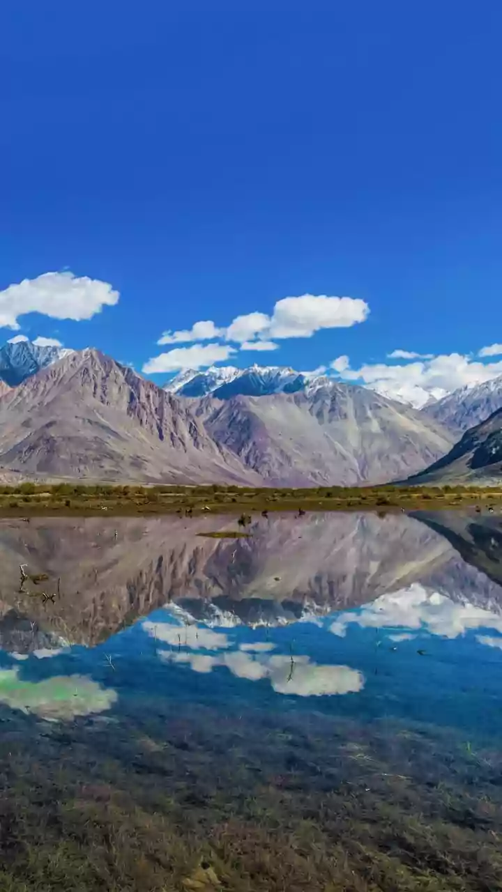 Ladakh's Famous Lakes And Passes Are Calling This Late Summer