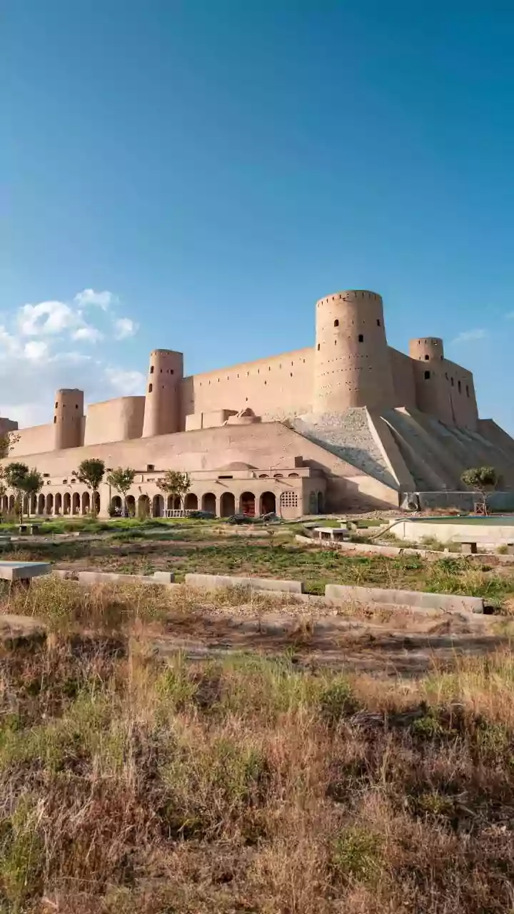Gen Z backpackers choose Samarkand for budget cultural getaways with easy e-visas
