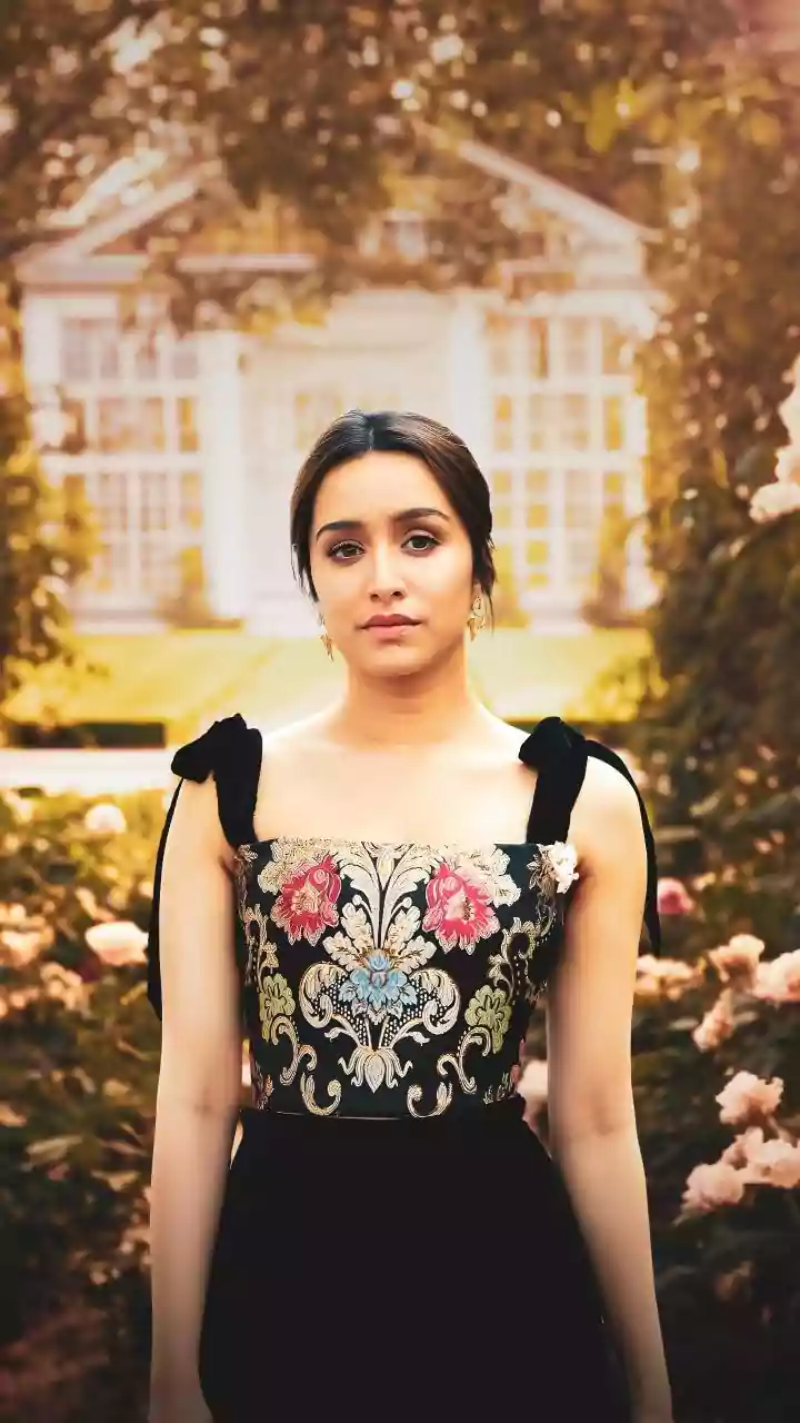 Shraddha Kapoor Calls Dhurandhar A 'Big Moment' For Indian Cinema, Praises Technicians