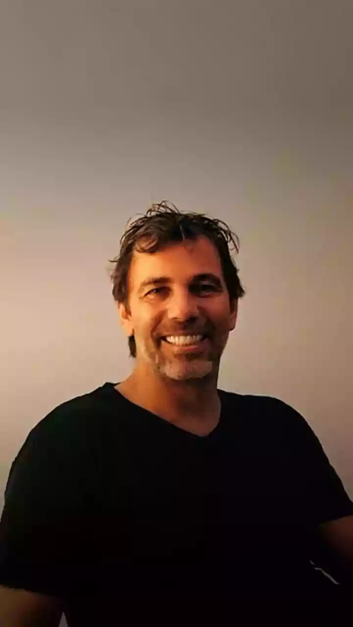 Vindo de família de artistas, Marcelo Faria evita incentivar a filha a ser atriz
