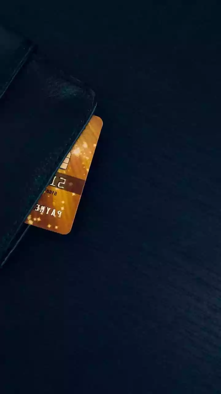 How Spending Threshold Shifts Impact Airport Lounge Access Rules On Popular Entry Cards