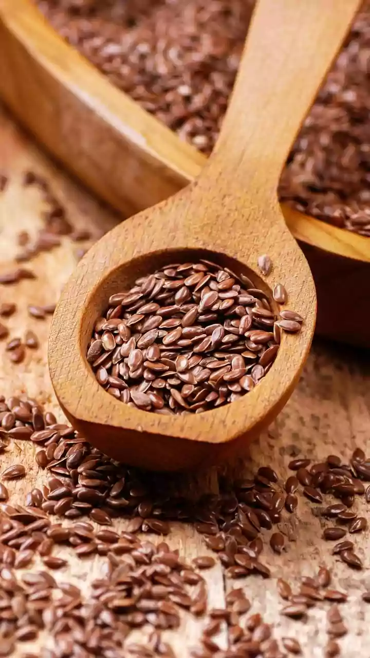 Unpacking the Flax Seed Powerhouse: 5 Health Benefits