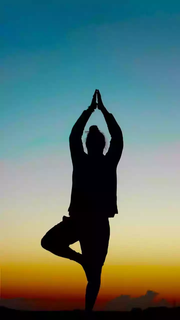 Morning Or Evening Yoga Simple Timing Tips To Maximise Productivity And Bedtime Sleep