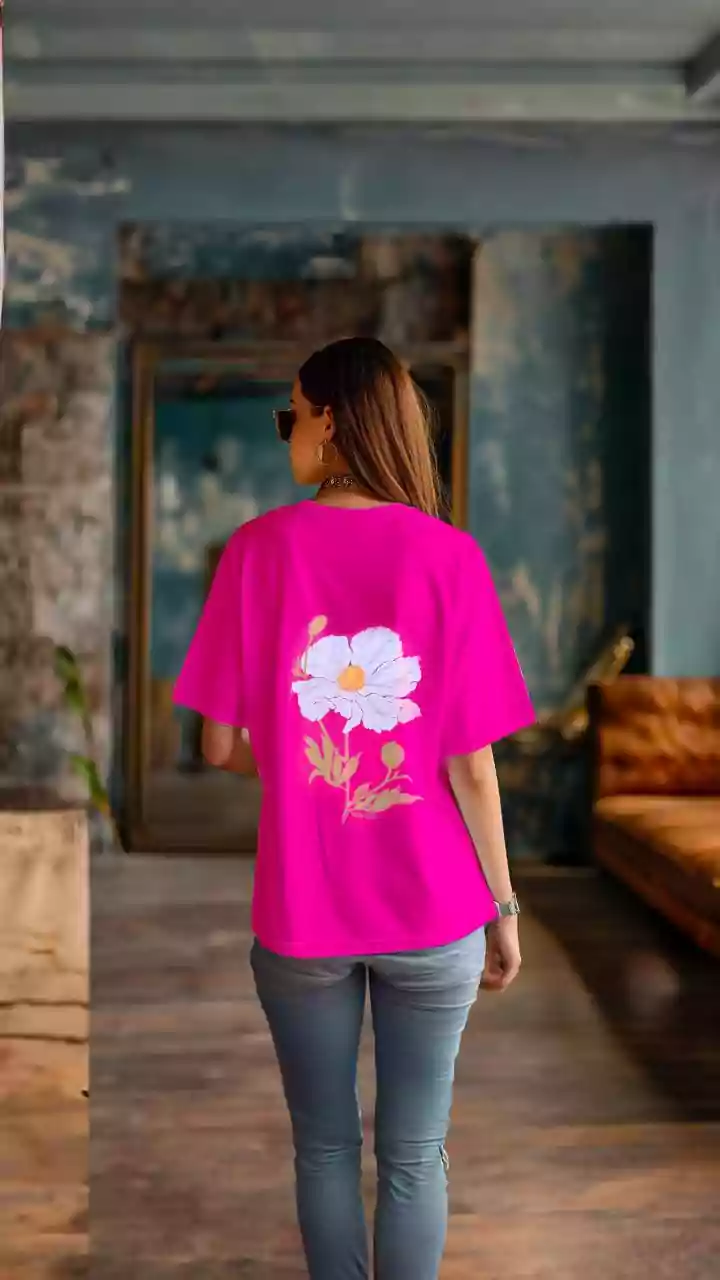 Elevate Your Style: Top 4 Oversized Tees for Effortless Gen Z Cool