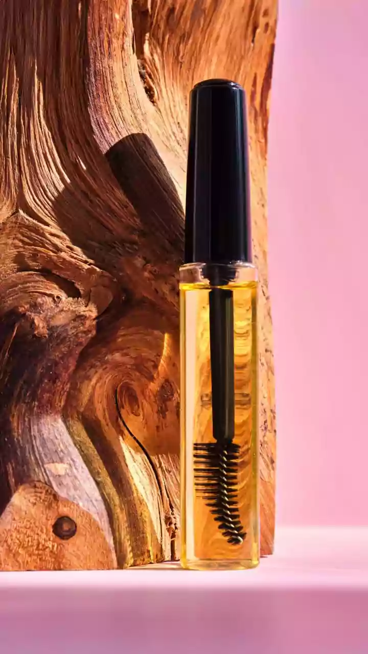 Unlocking Luscious Lashes: Your Guide to Eyelash Serums